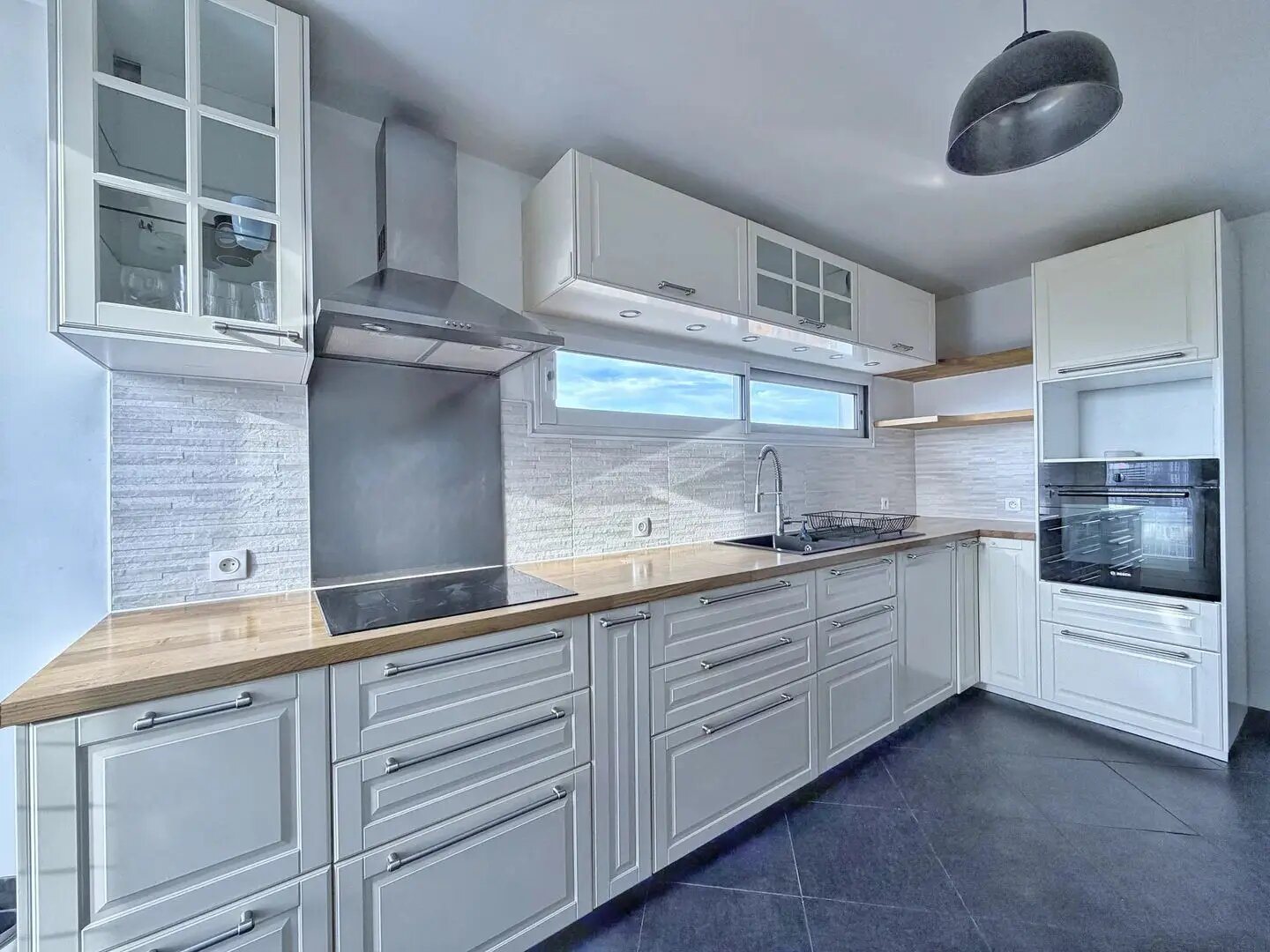 Appartement à louer, 98m², Nanterre