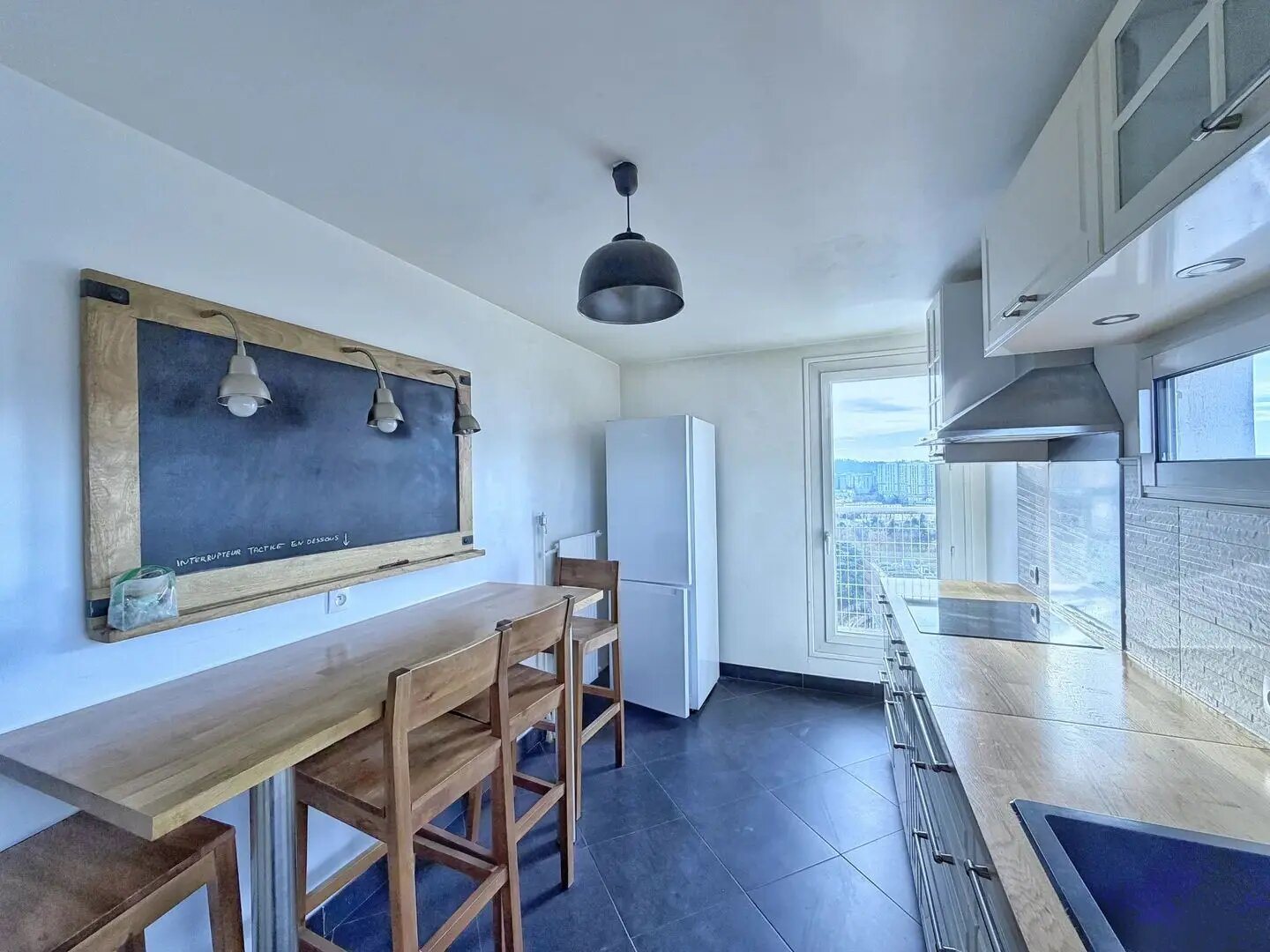 Appartement à louer, 98m², Nanterre