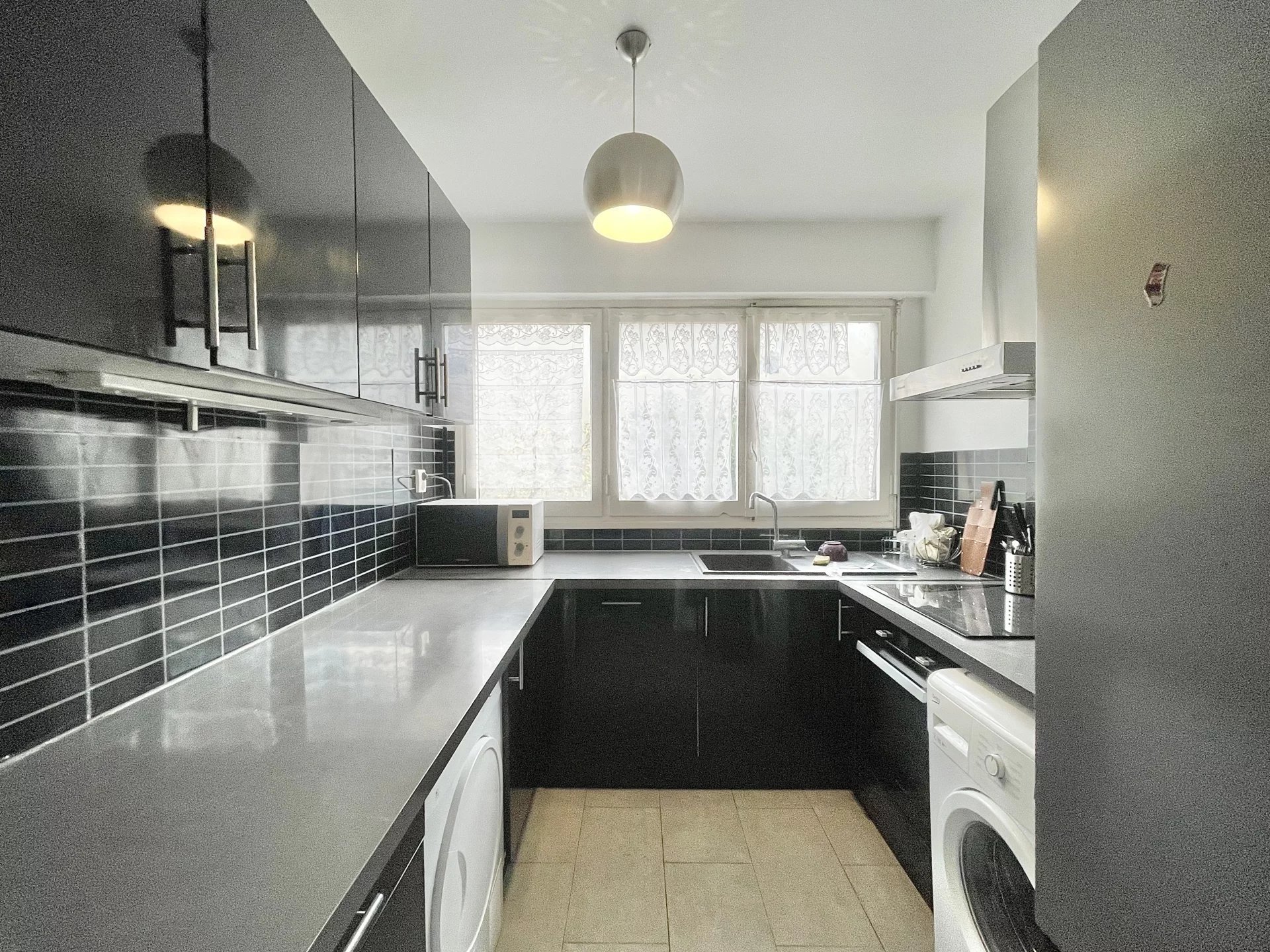 Appartement à vendre, 63m², Courbevoie