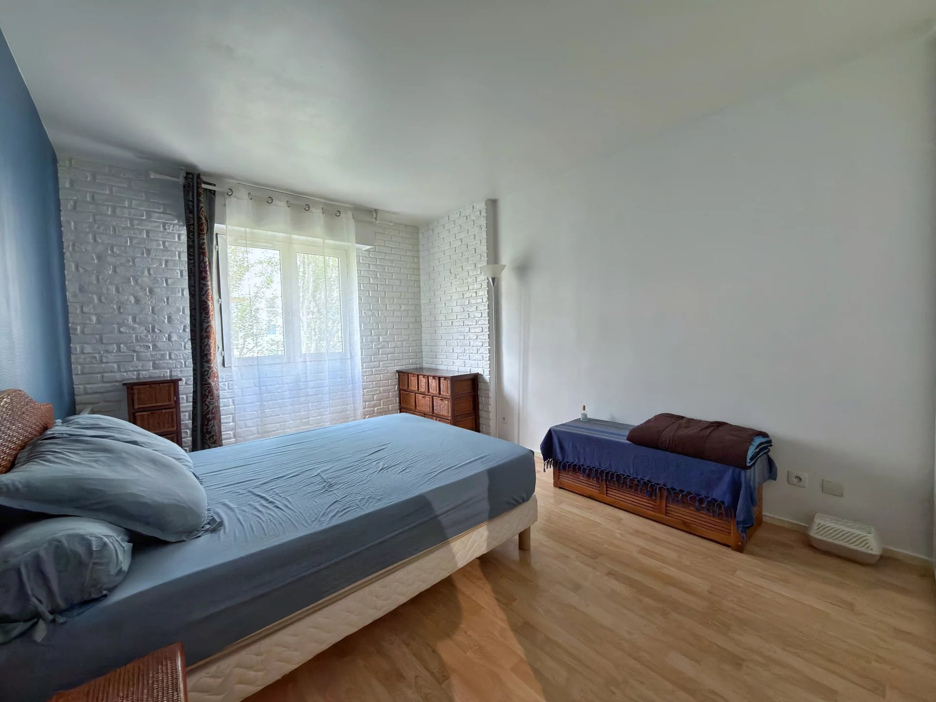 Appartement à louer, 73m², Courbevoie