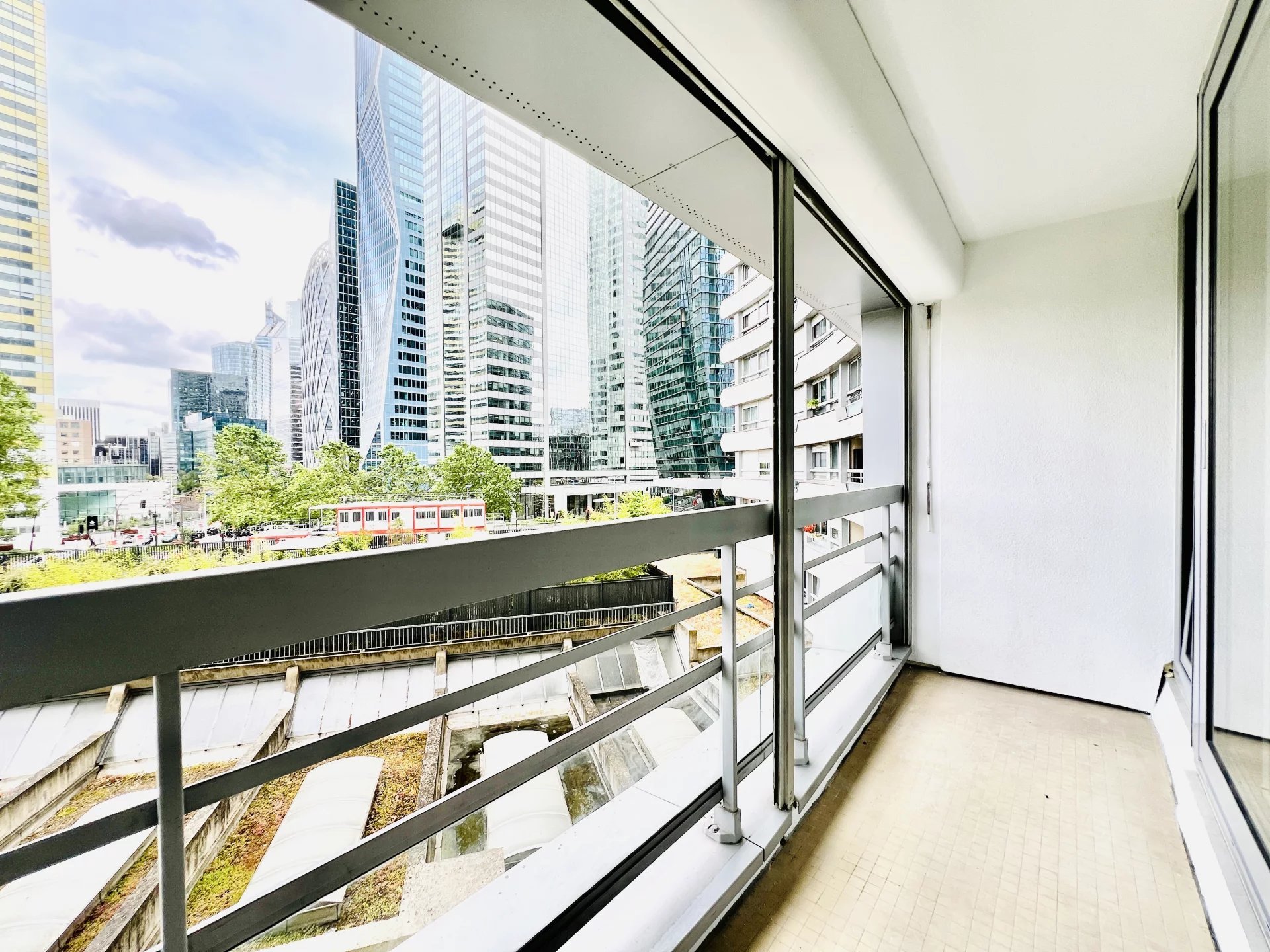 Appartement à louer, 2m², Courbevoie