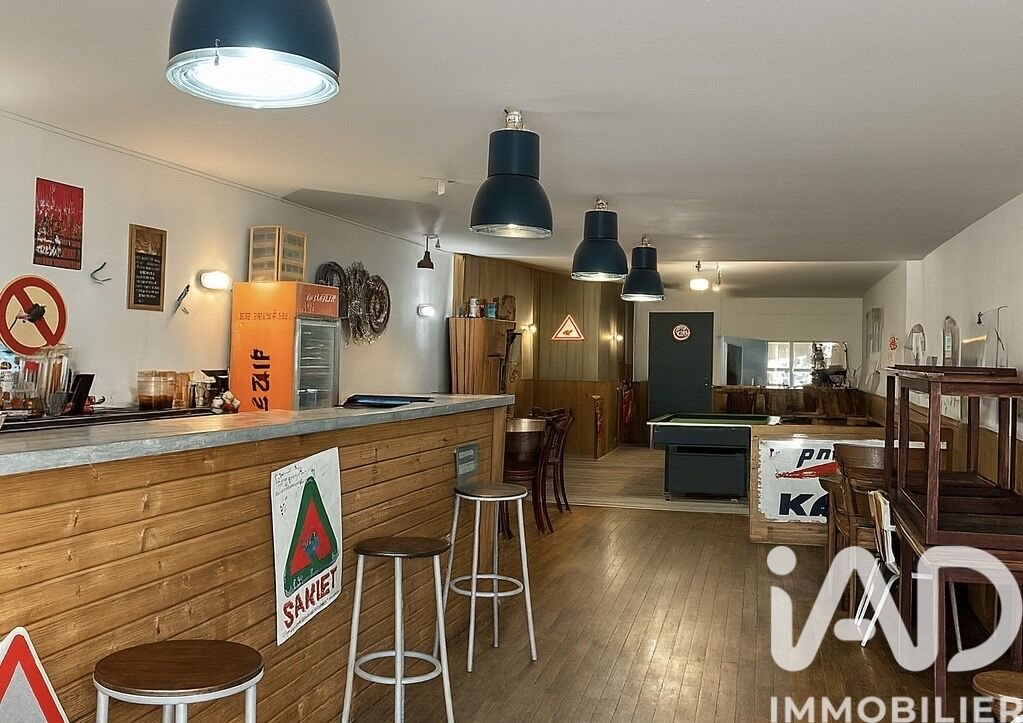 Maison à vendre, 360m², Baignes-Sainte-Radegonde