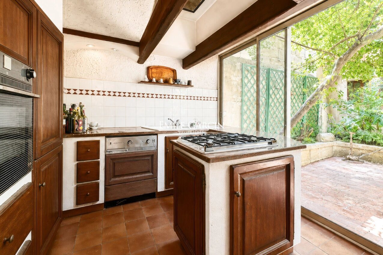 Maison à vendre, 217m², Avignon