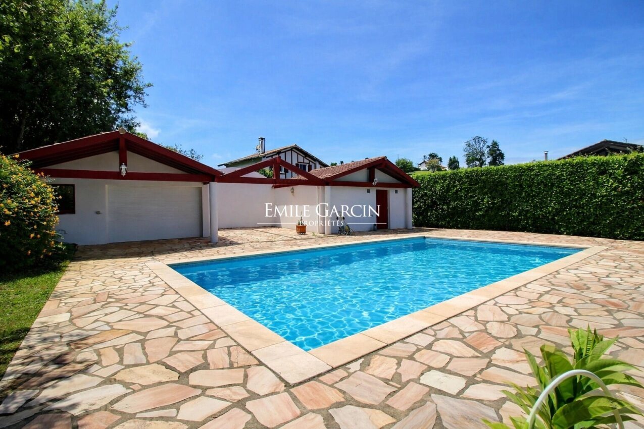 Maison à vendre, 165m², Ahetze