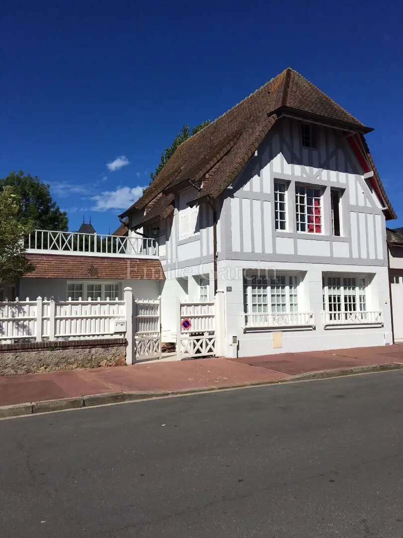 Maison à louer, 160m², Deauville