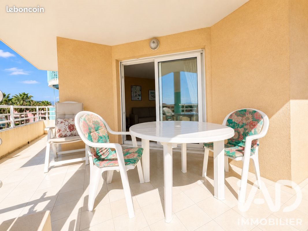 Appartement à vendre, 49m², Fréjus