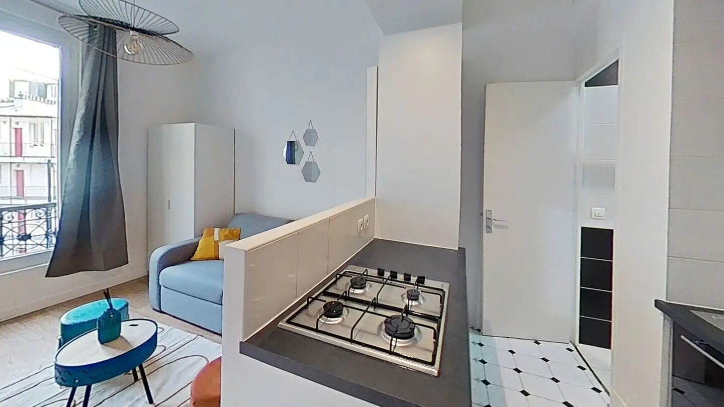 Appartement à louer, 17m², Paris 18ème