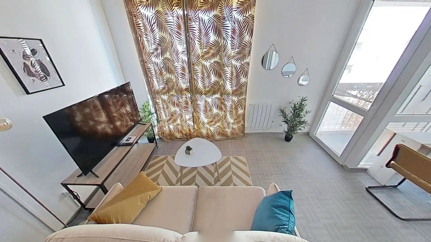 Appartement à louer, 26m², Nîmes