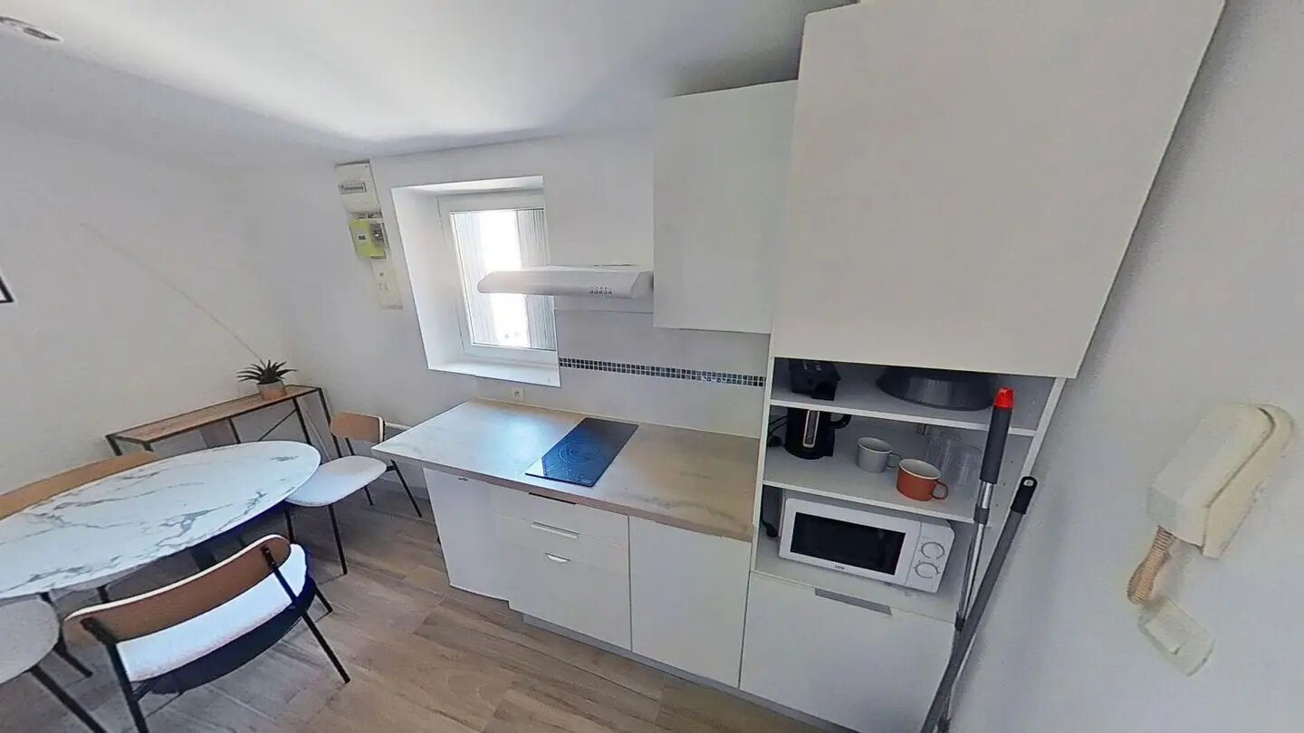 Appartement à louer, 26m², Nîmes