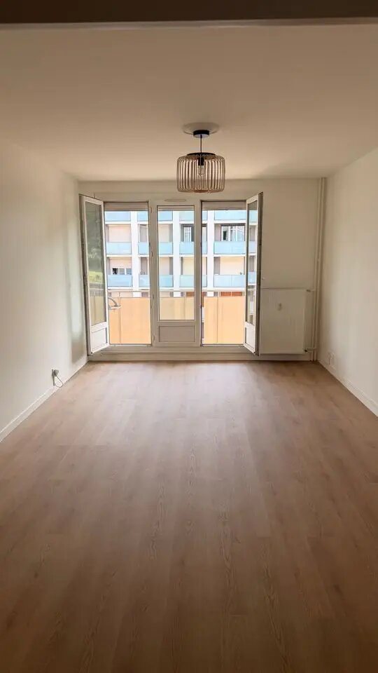 Appartement à louer, 65m², Rive-de-Gier