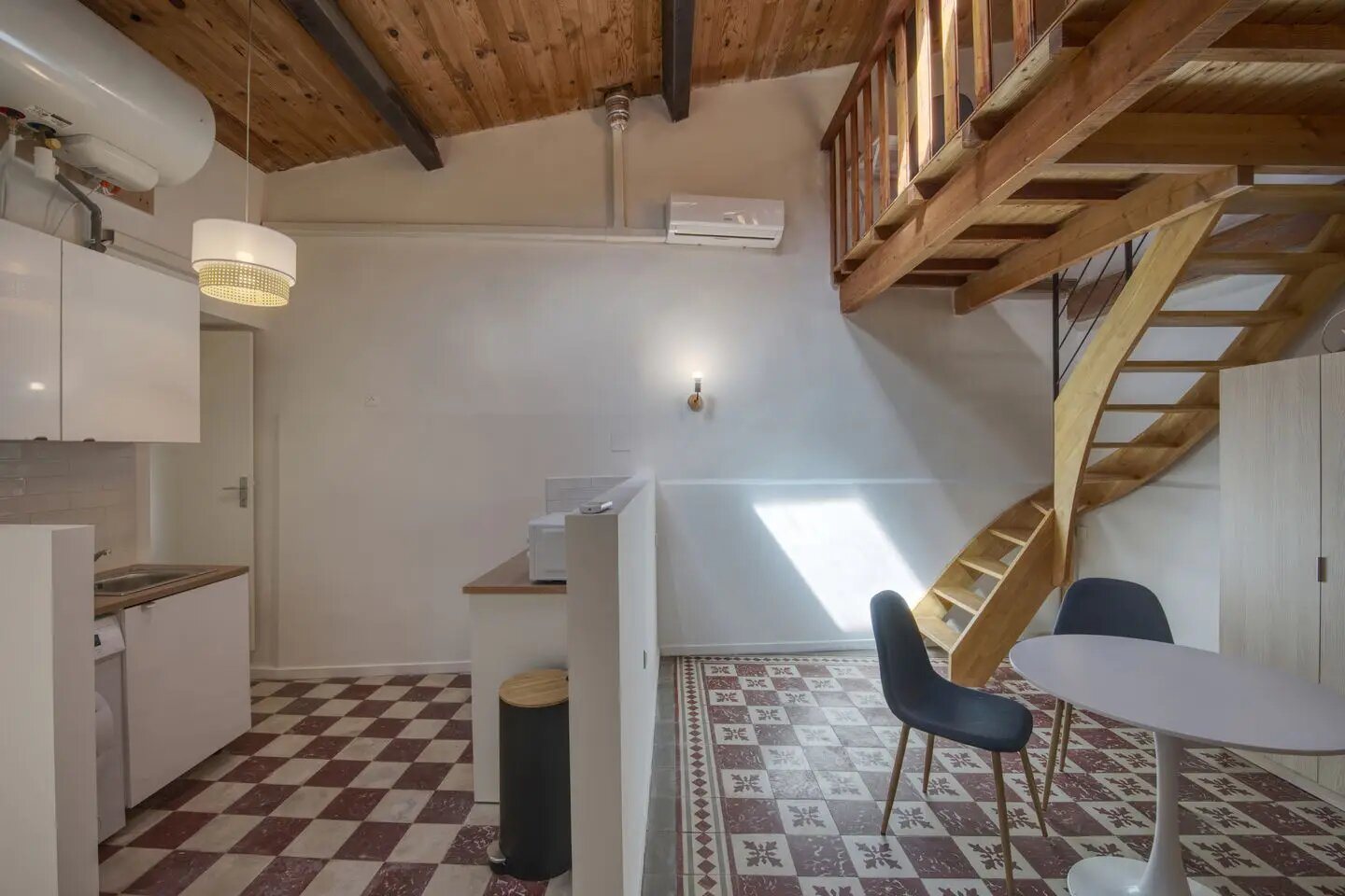 Appartement à louer, 45m², Nîmes