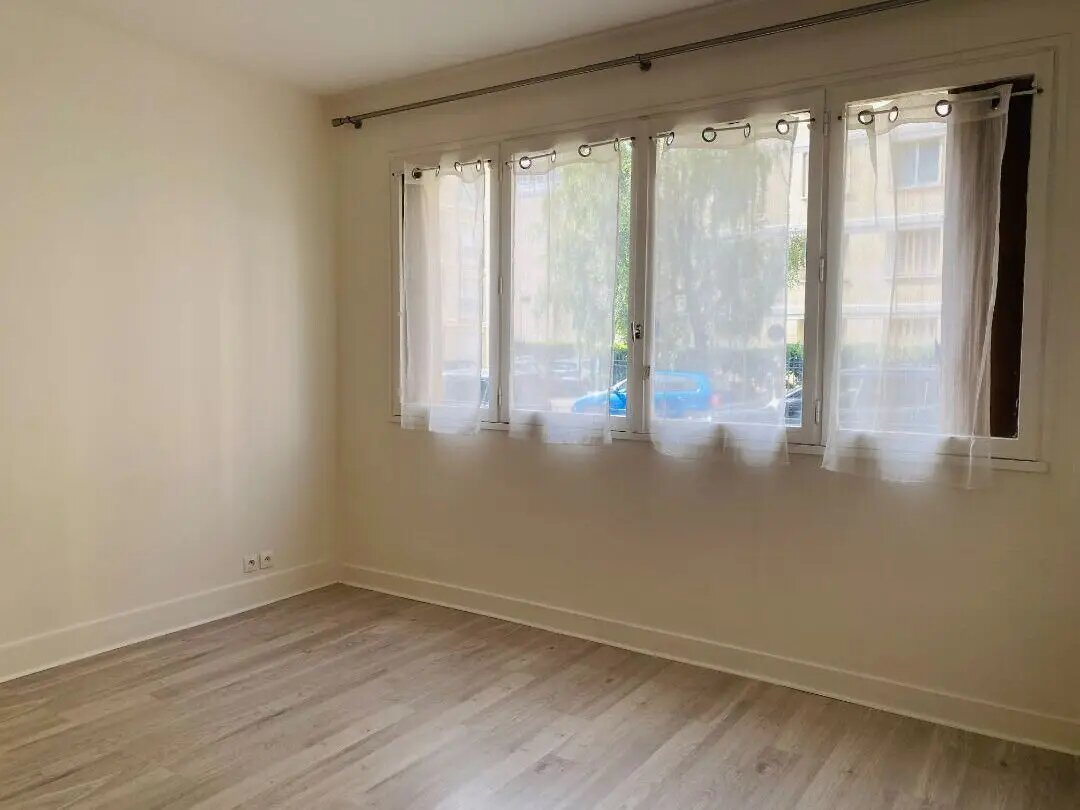 Appartement à louer, 23m², Boulogne-Billancourt