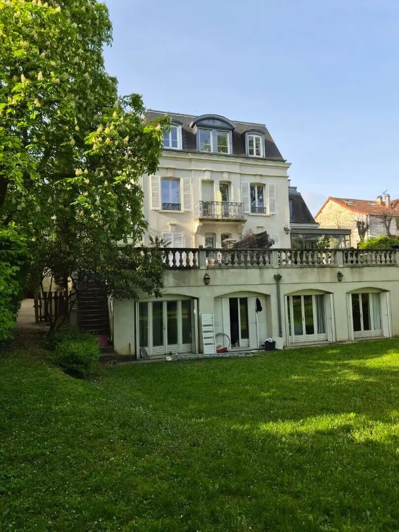 Appartement à louer, 179m², Meudon
