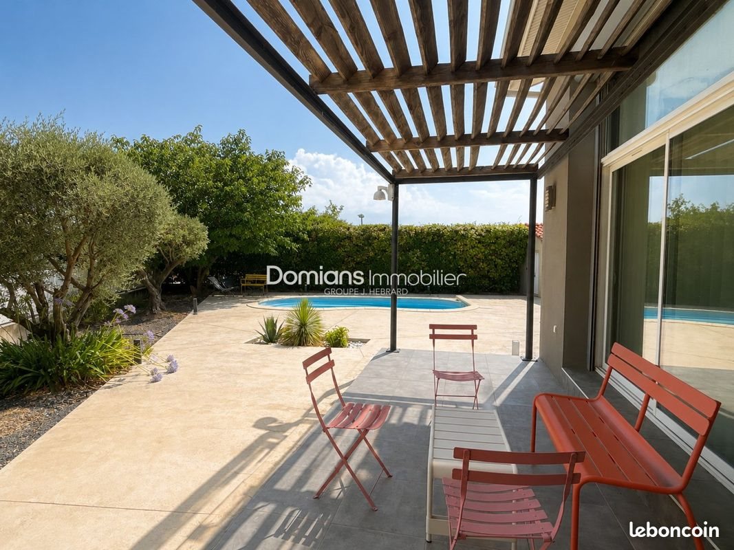 Maison à vendre, 212m², Saint-Jean-Lasseille