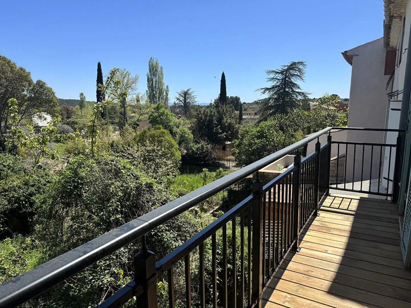 Appartement à louer, 103m², Aups