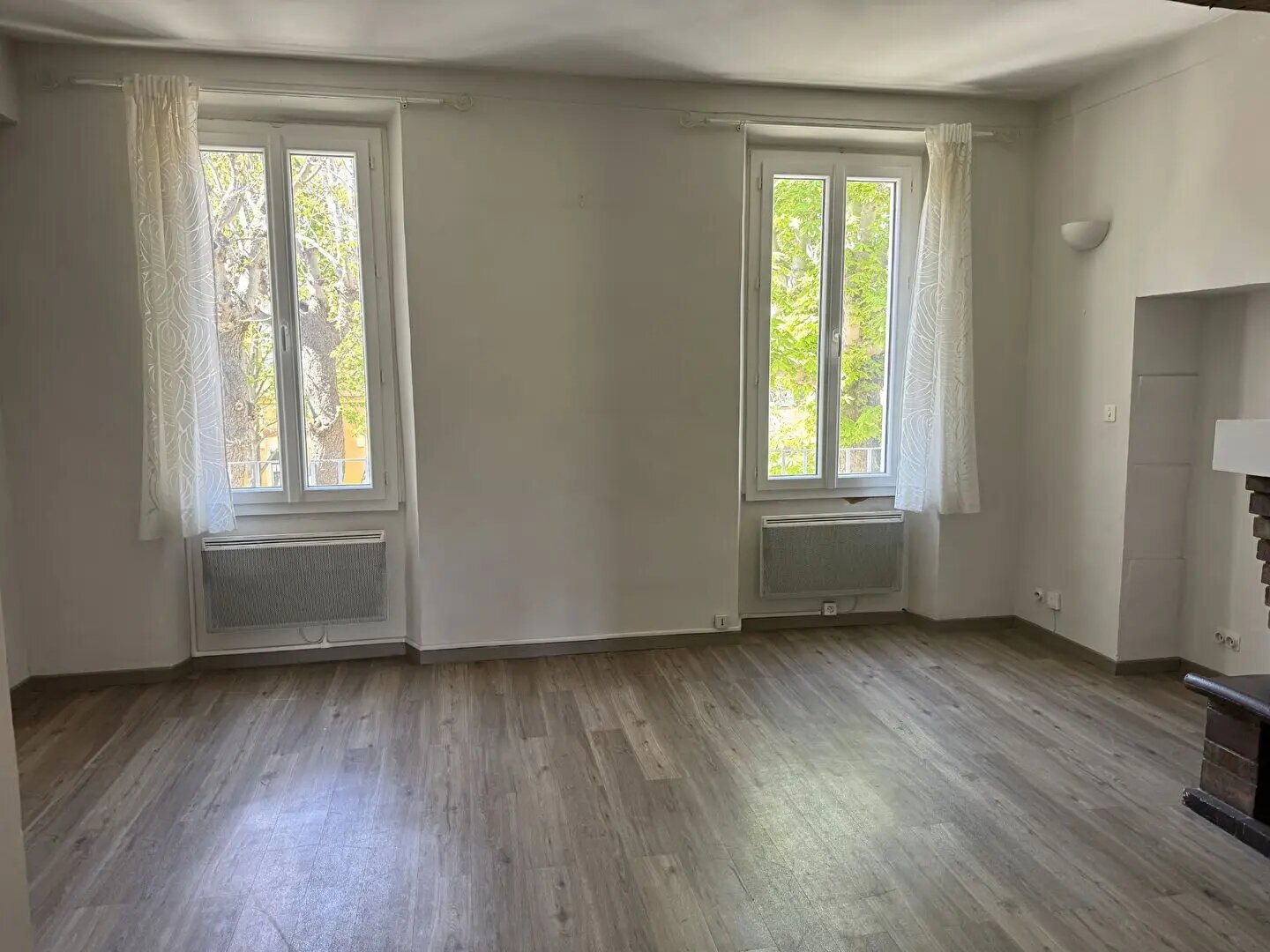 Appartement à louer, 103m², Aups
