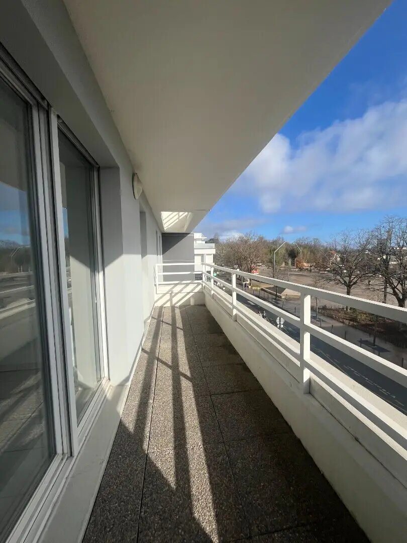 Appartement à louer, 72m², Saint-Médard-en-Jalles