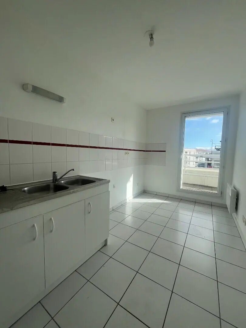 Appartement à louer, 72m², Saint-Médard-en-Jalles