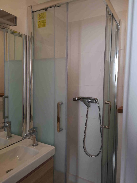 Appartement à louer, 14m², Paris 17ème