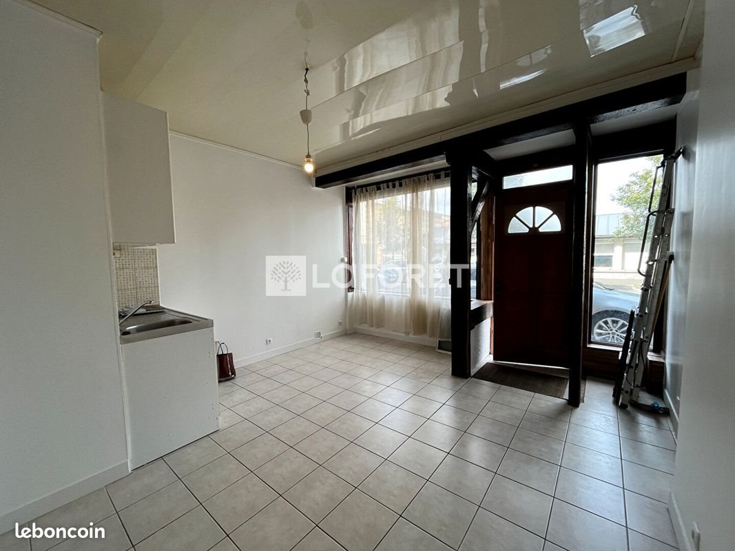 Appartement à louer, 28m², Persan