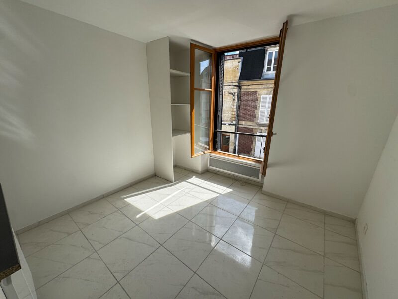 Appartement à vendre, 15m², Beaumont-sur-Oise