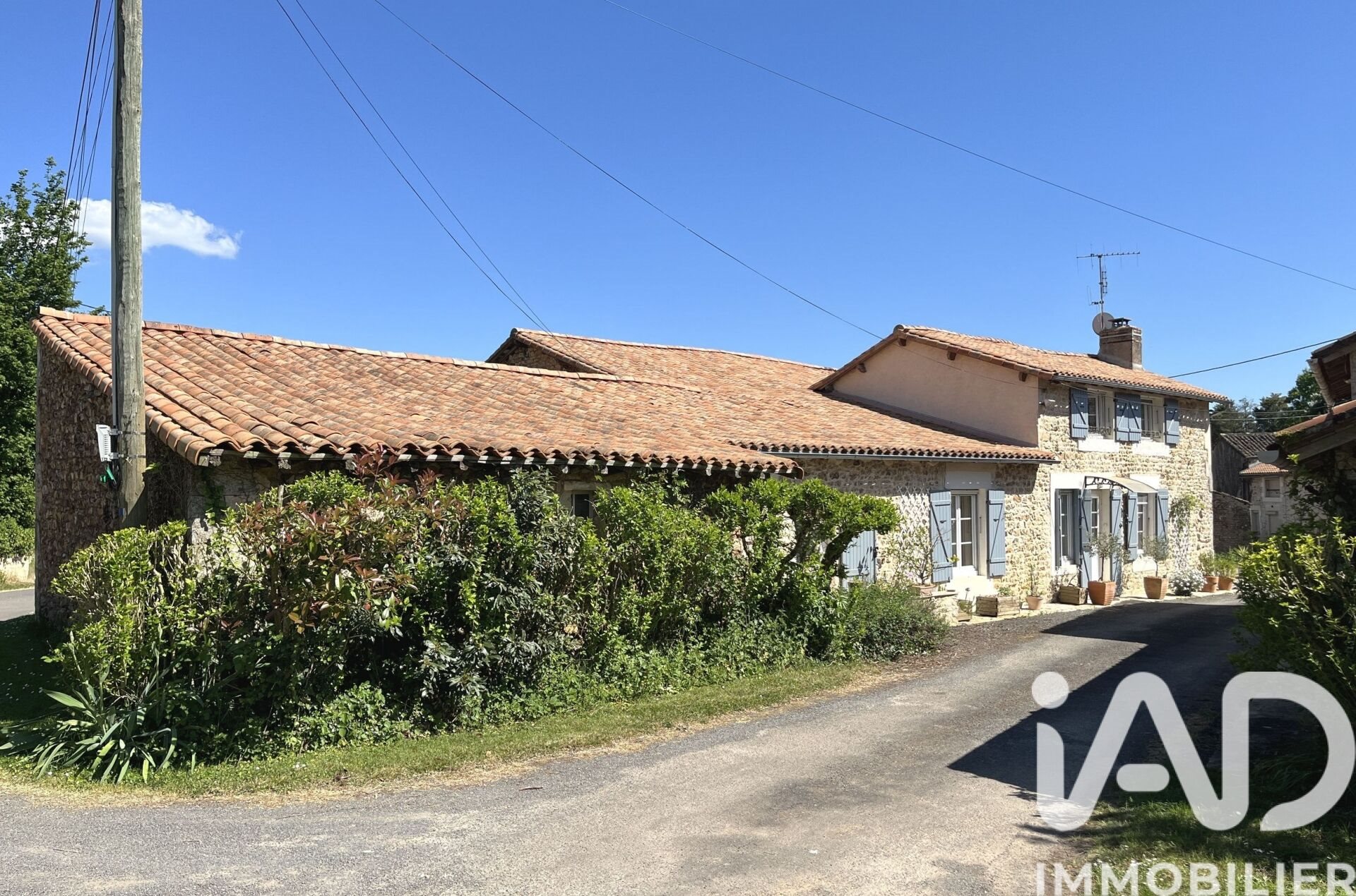 Maison à vendre, 218m², Valence-en-Poitou
