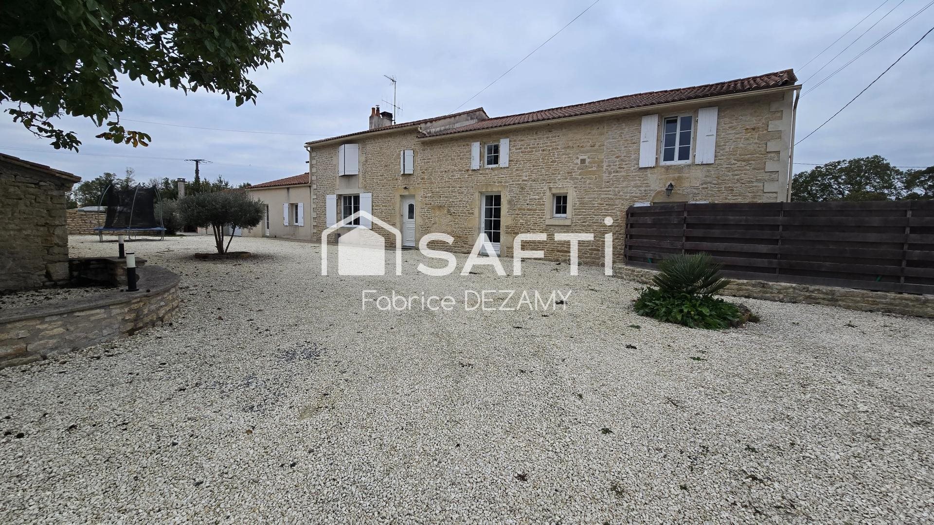 Maison à vendre, 240m², Chaillé-les-Marais