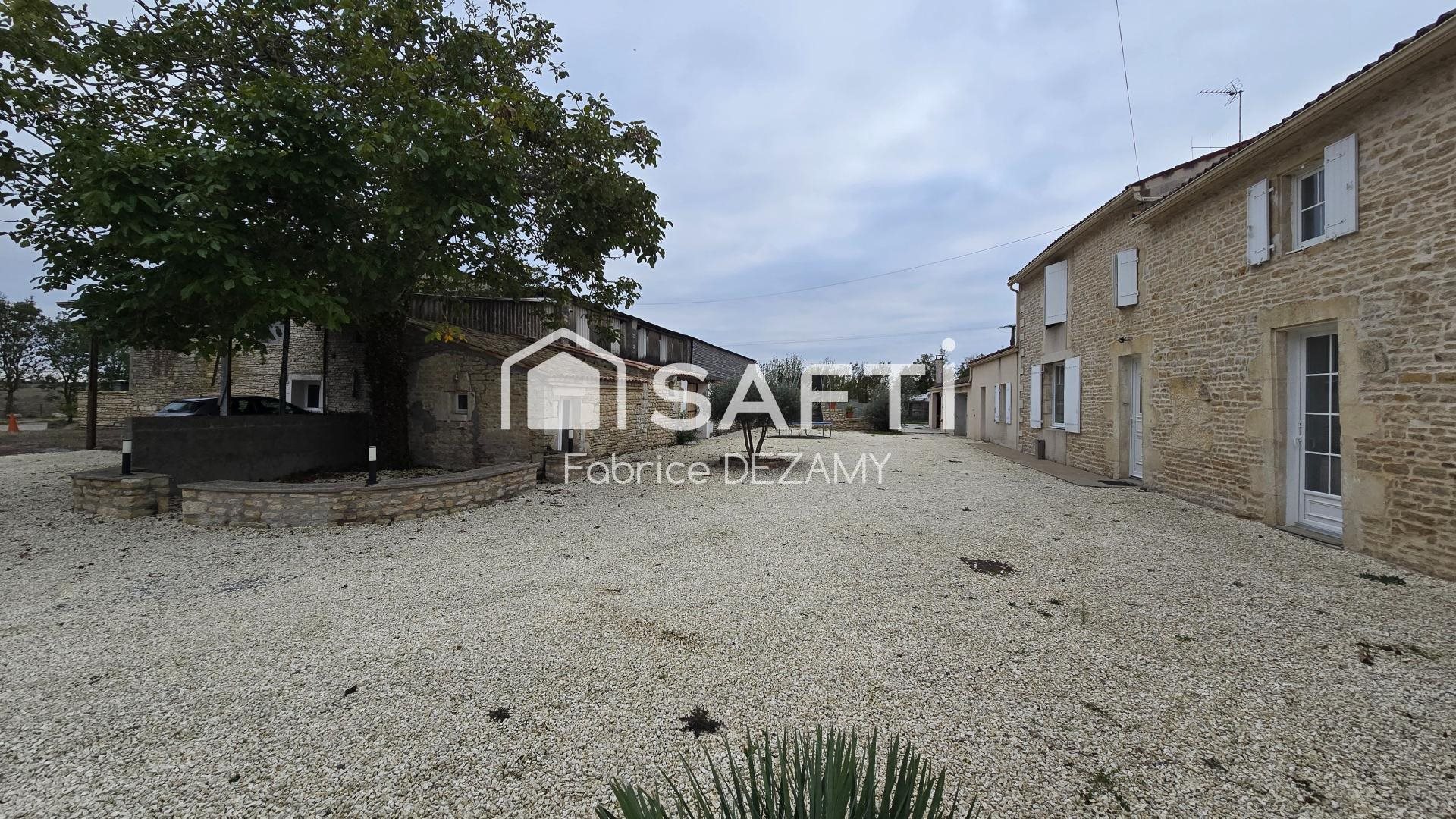 Maison à vendre, 240m², Chaillé-les-Marais