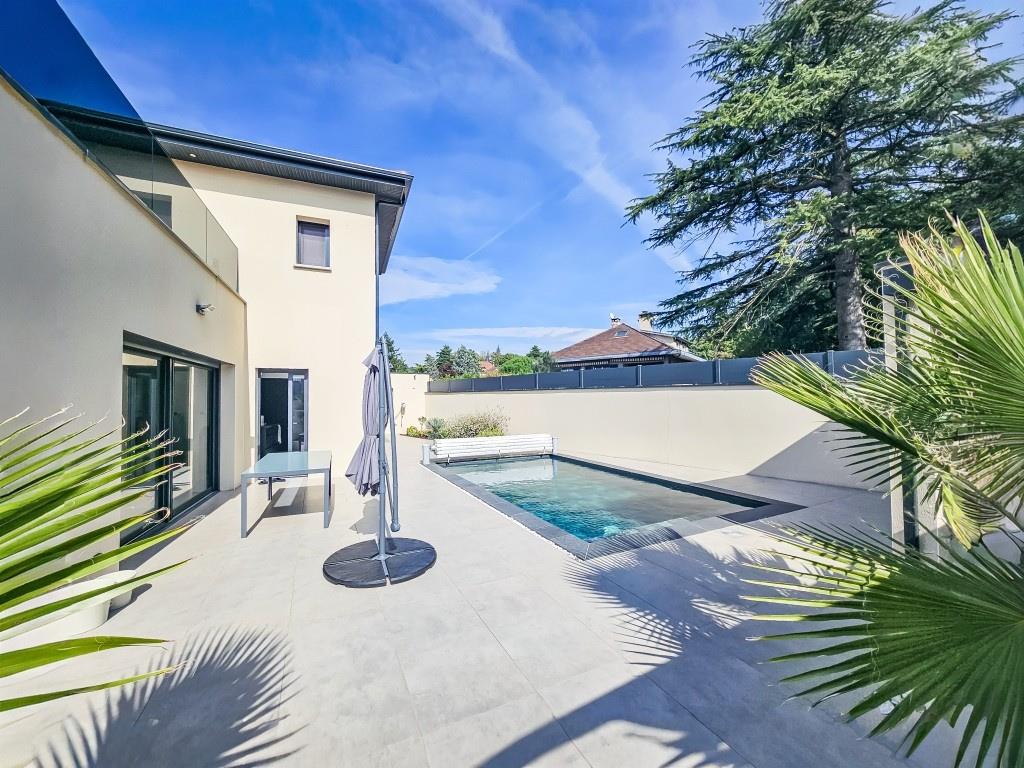 Maison à vendre, 138m², Roussillon