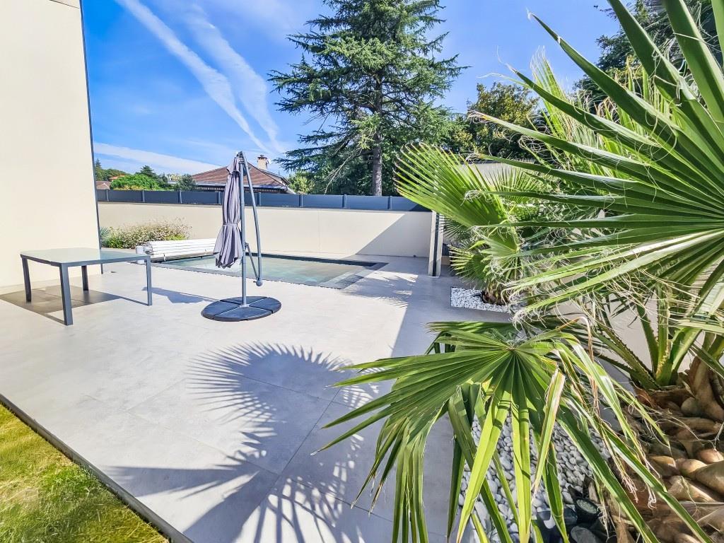 Maison à vendre, 138m², Roussillon