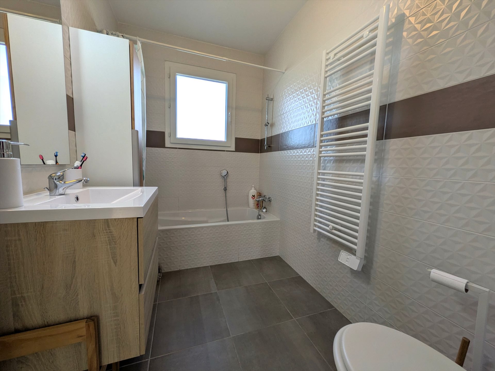 Maison à vendre, 102m², Saint-Martin-du-Frêne