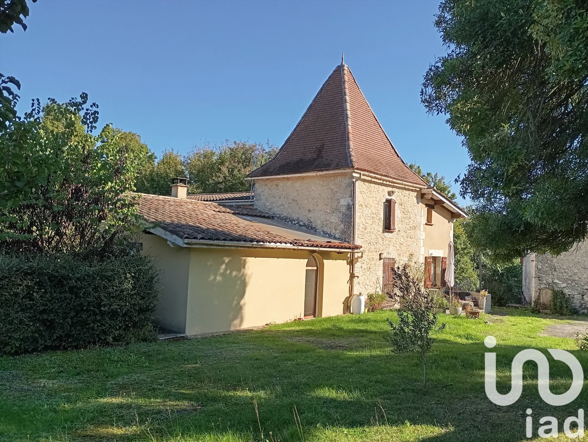 Maison à vendre, 132m², Sainte-Colombe-de-Villeneuve