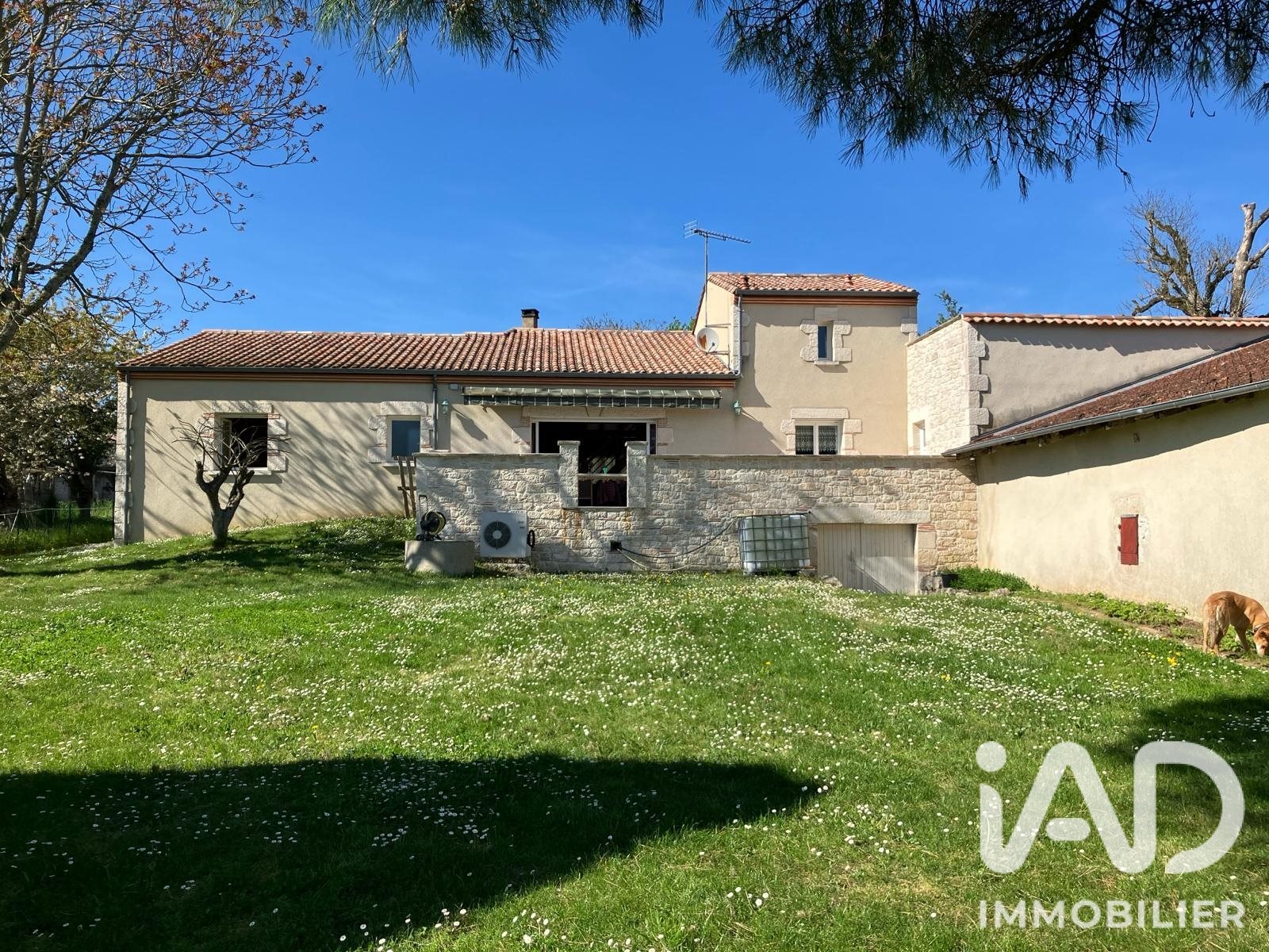 Maison à vendre, 215m², Sainte-Colombe-de-Villeneuve