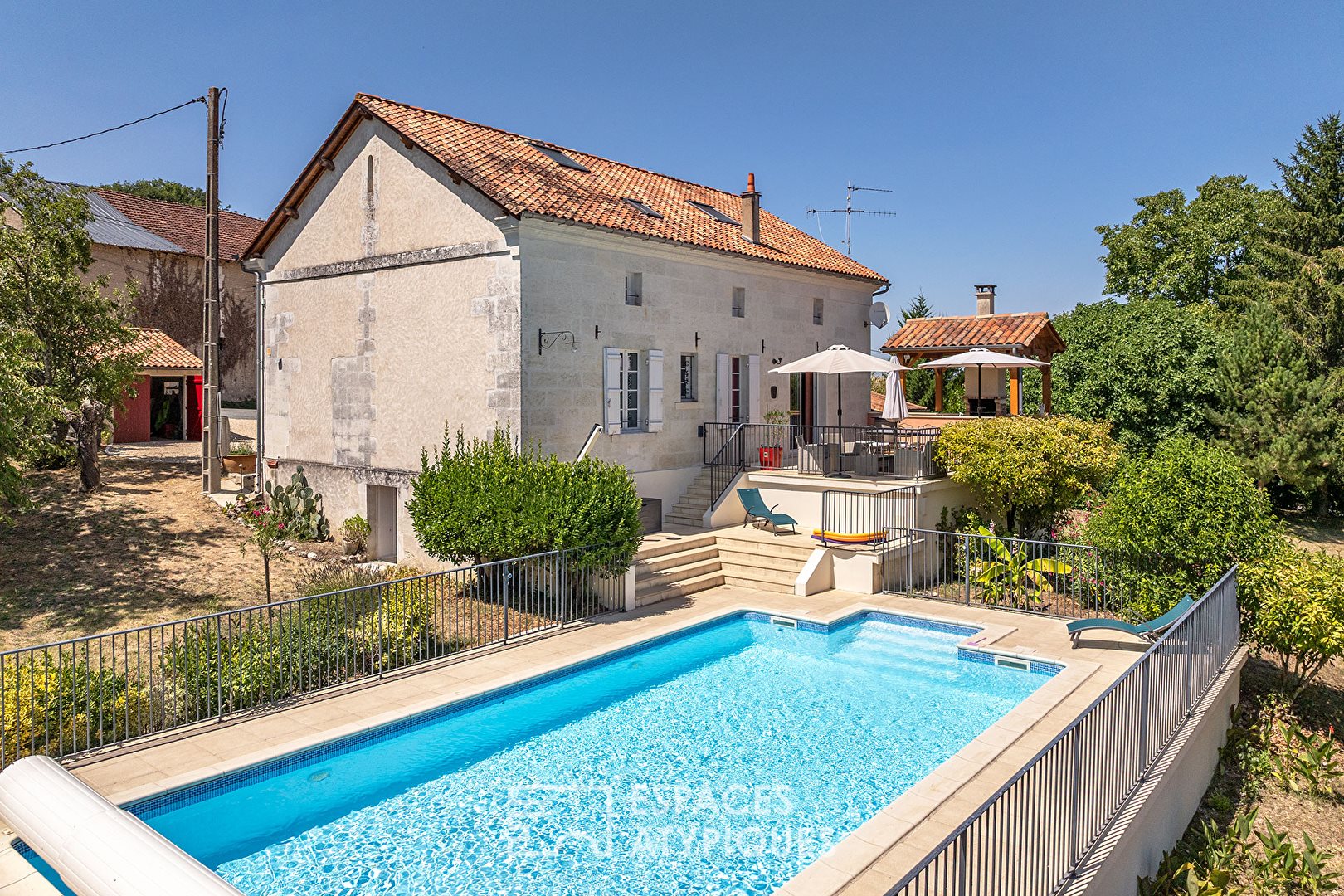 Maison à vendre, 202m², Saint Aulaye-Puymangou