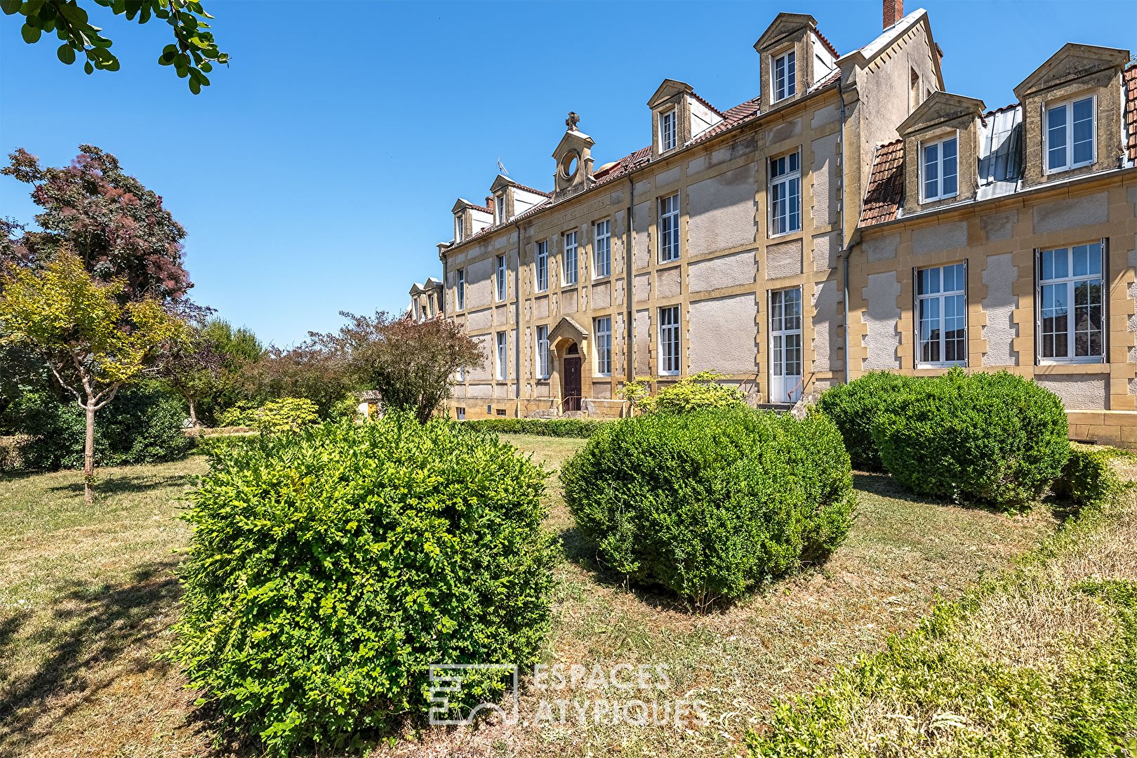 Maison à vendre, 1034m², Saint-Félix-de-Villadeix
