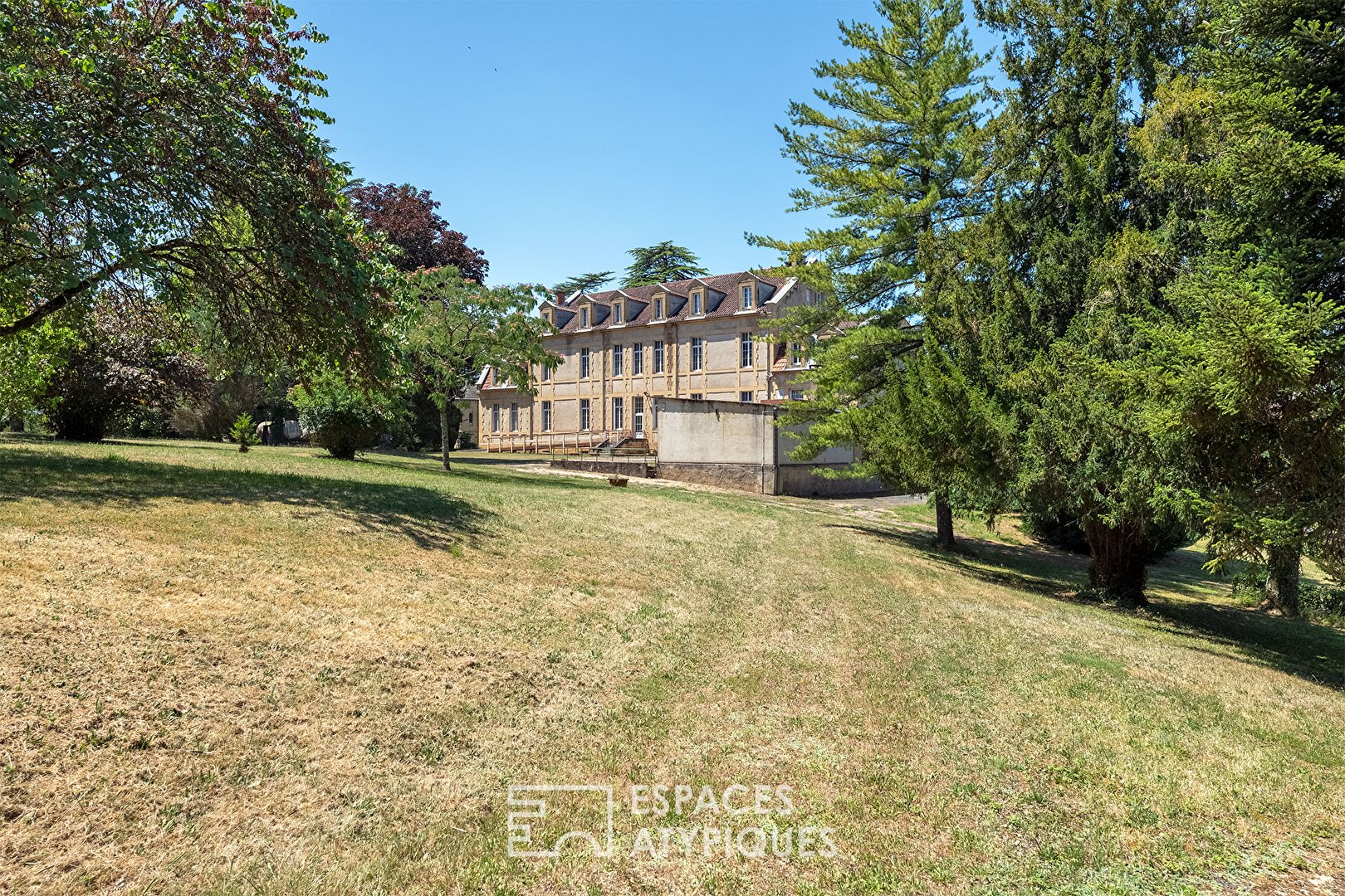 Maison à vendre, 1034m², Saint-Félix-de-Villadeix