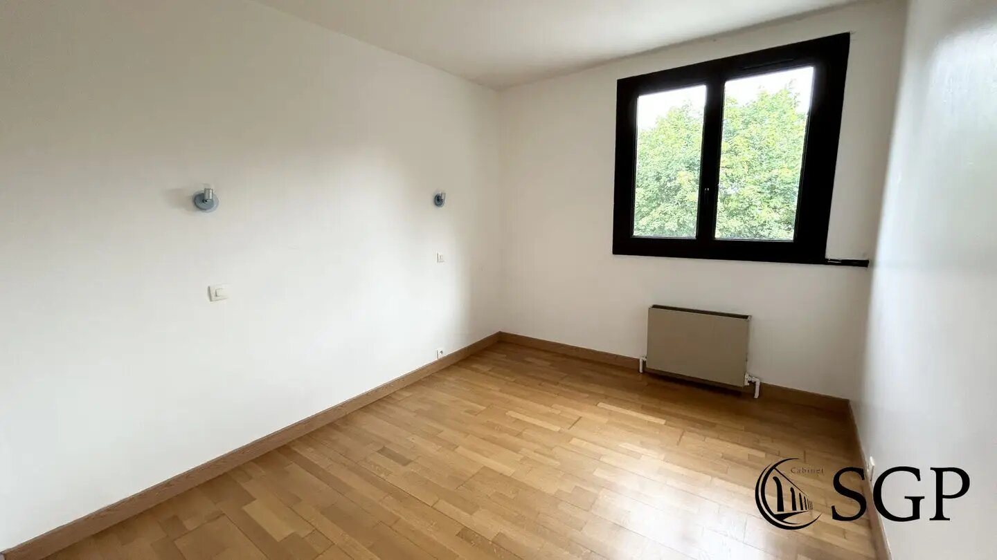Appartement à louer, 46m², Buc