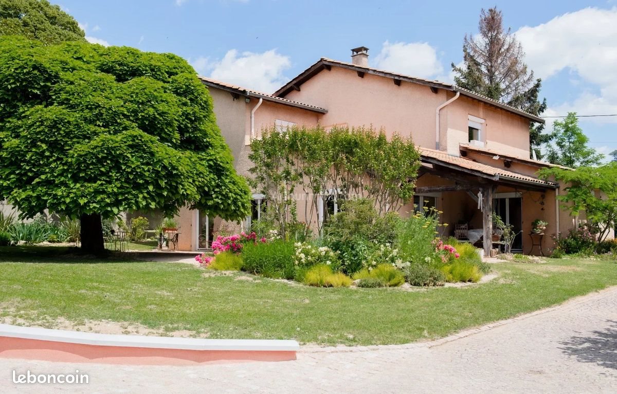Maison à vendre, 190m², Neyron