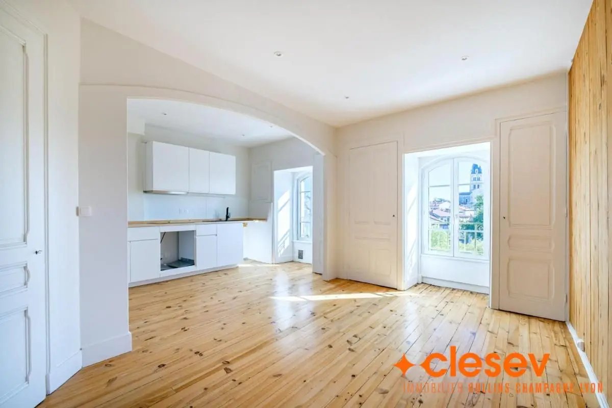 Appartement à vendre, 60m², Saint-Genis-Laval
