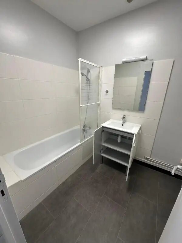 Appartement à louer, 74m², Oullins
