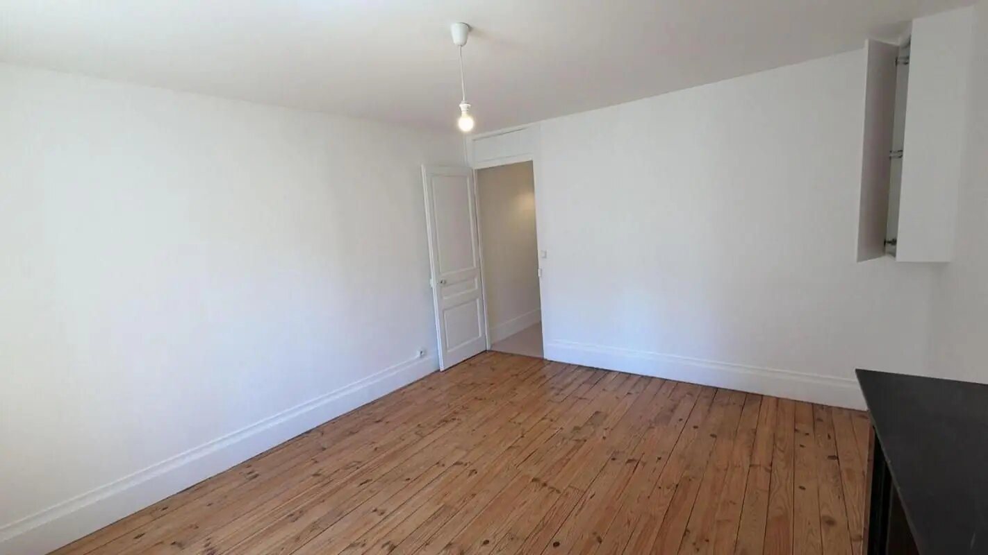 Appartement à louer, 74m², Oullins