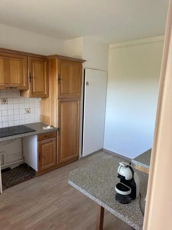 Appartement à louer, 78m², Écully
