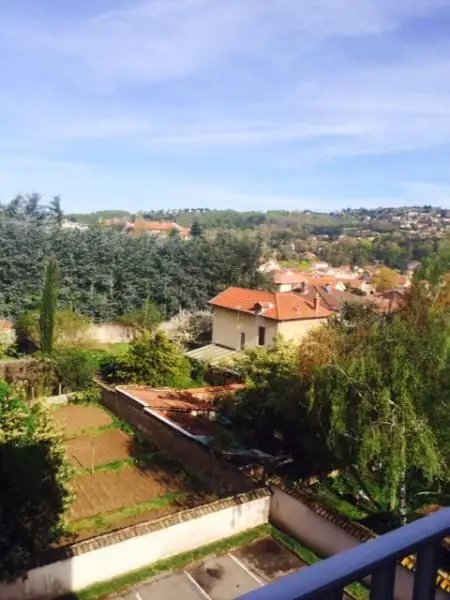 Appartement à louer, 73m², Oullins