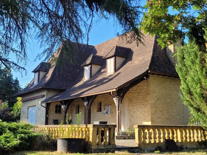 Maison à vendre, 373m², Le Bugue