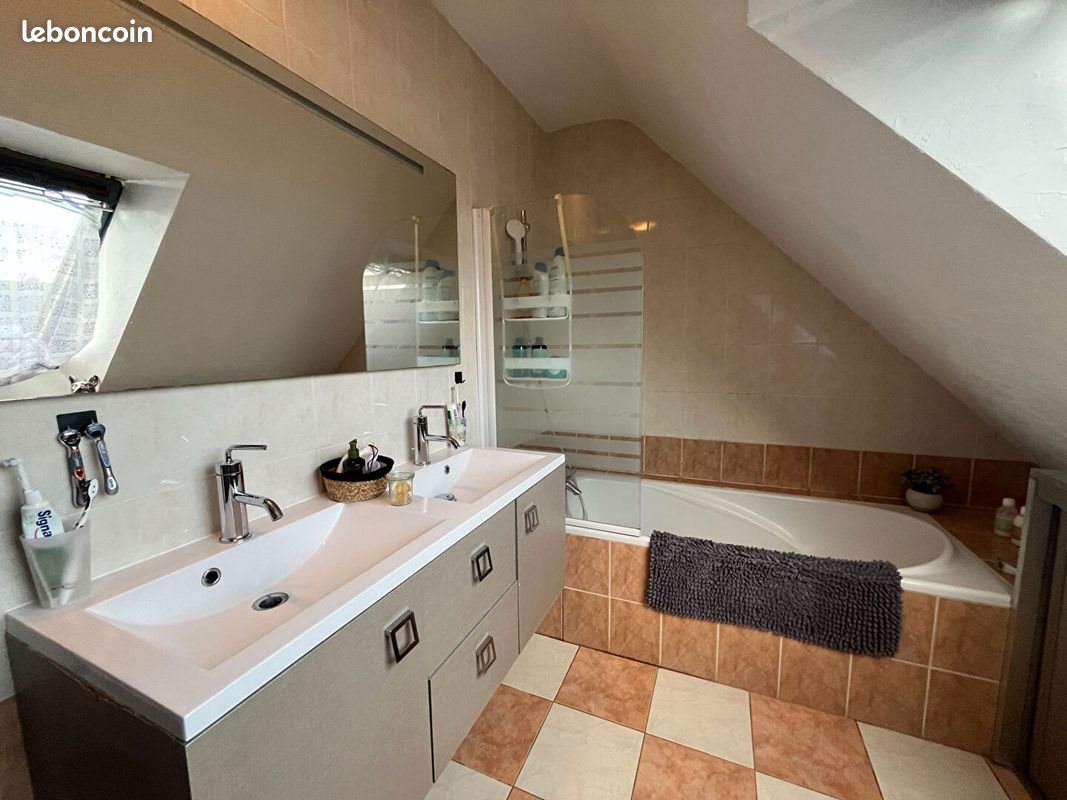 Maison à vendre, 145m², Calorguen