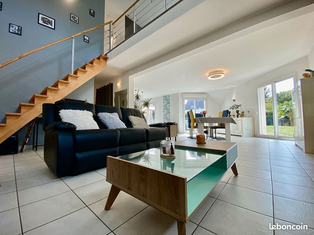 Maison à vendre, 162m², La Vicomté-sur-Rance