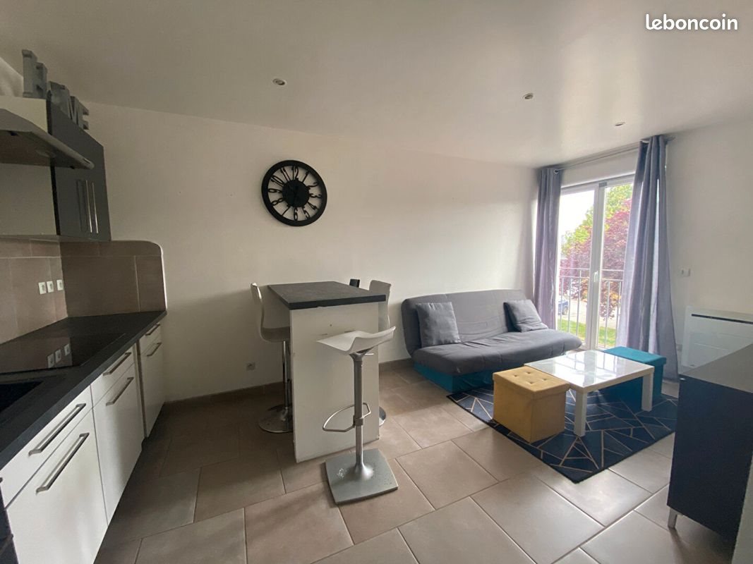 Appartement à louer, 29m², Saint-Domineuc