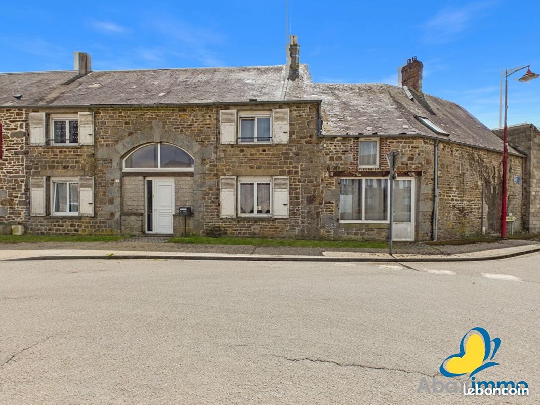 Maison à vendre, 138m², Carrouges