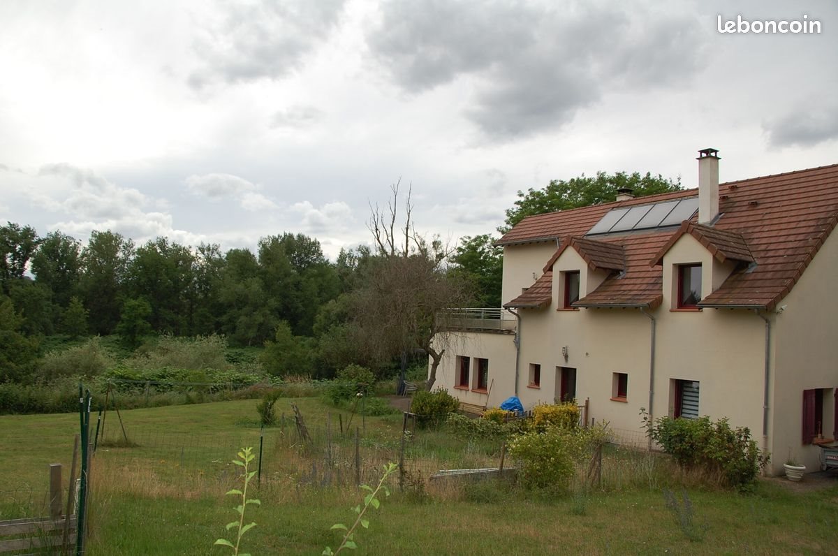 Maison à vendre, 235m², Pouilly-sous-Charlieu