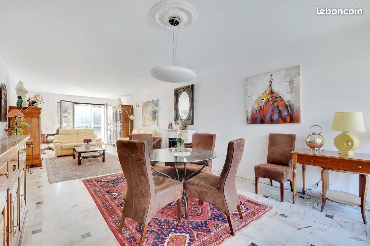Appartement à vendre, 98m², Fontainebleau